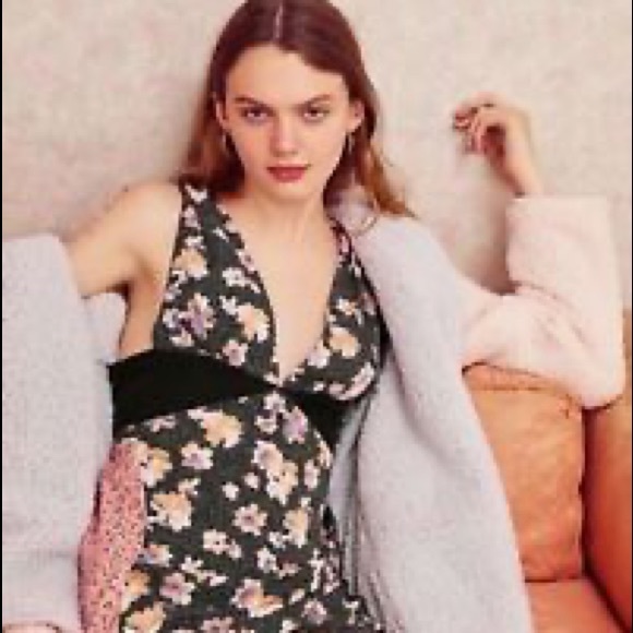 Urban Outfitters Ryker Mixed Print Midi Dress - Picture 5 of 7